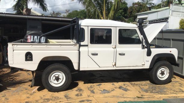 land rover defender 130 crewcab side view
